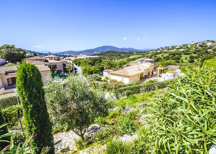 Villa Grande A Maxime - Golfe De Saint Tropez *
